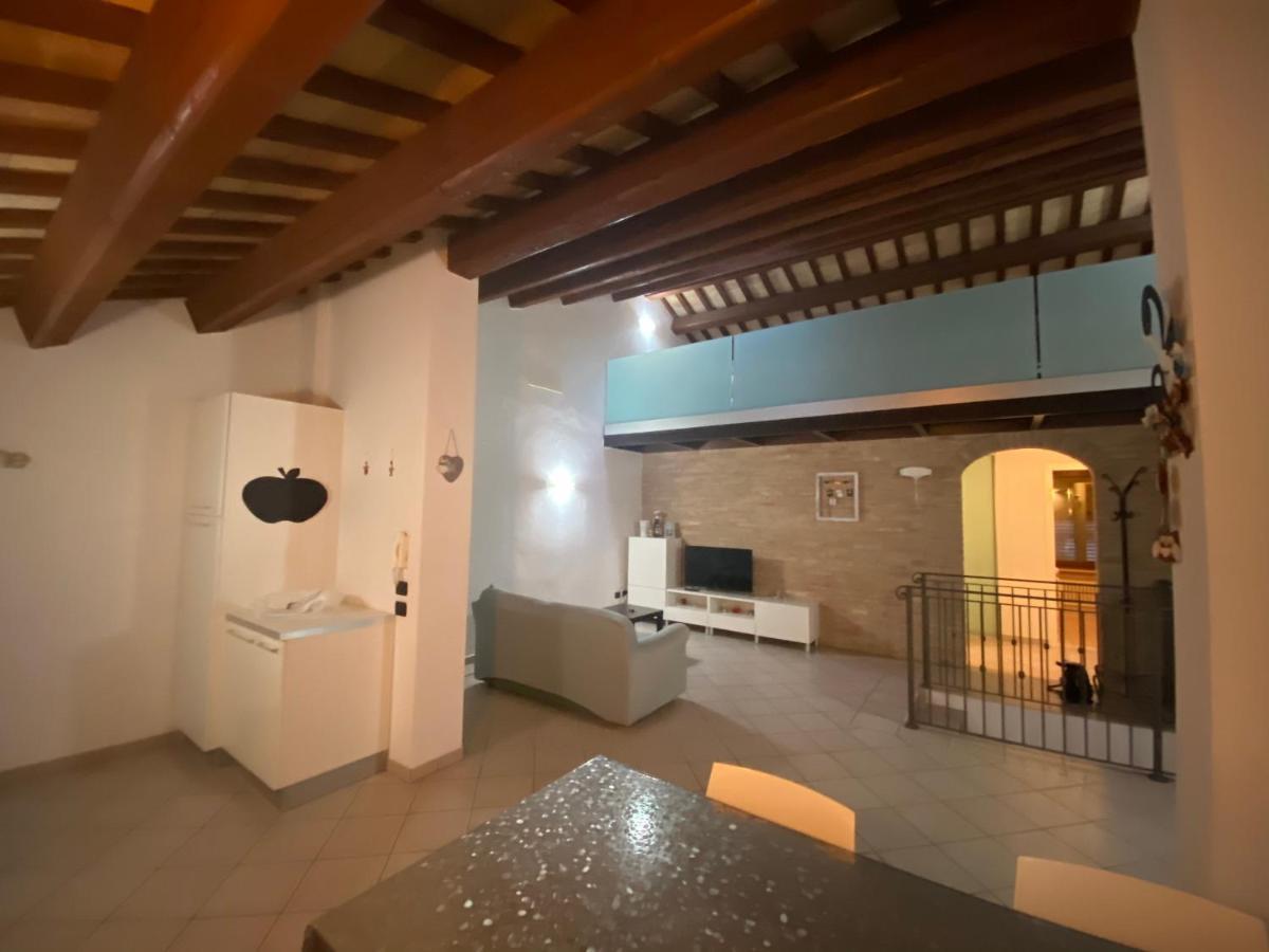 Casa Di Adele Daire Chiaravalle Marche Dış mekan fotoğraf